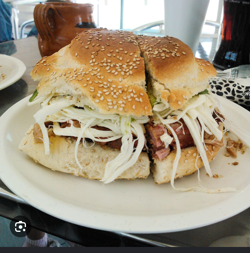 Tortas Poblanas Sampler para 3 personas