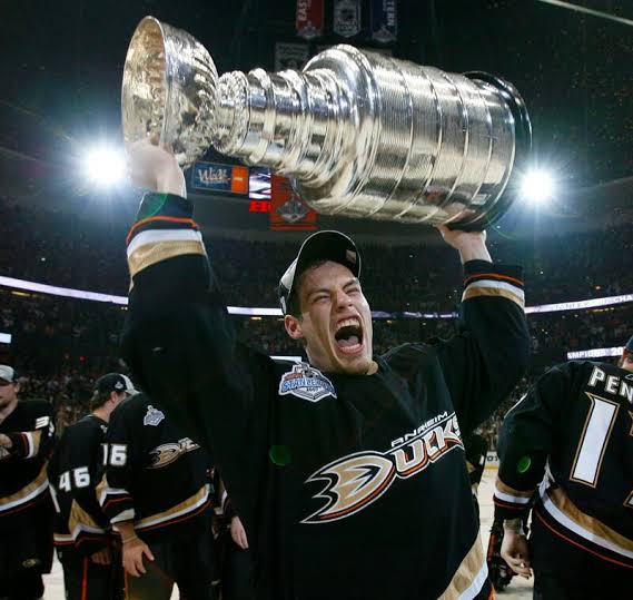 Regina’s Ryan Getzlaf’s ‘15’ to be retired by Anaheim Ducks