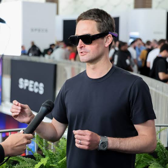 Exclusive | Can Evan Spiegel Sell the World on $2,195 Smart Glasses?