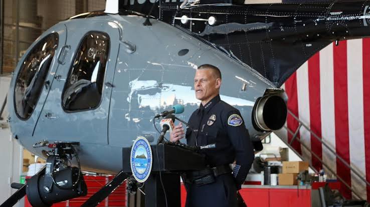 Huntington Beach council majority approves a 3-year, $9.8M police contract that mayor calls 'unsustainable'